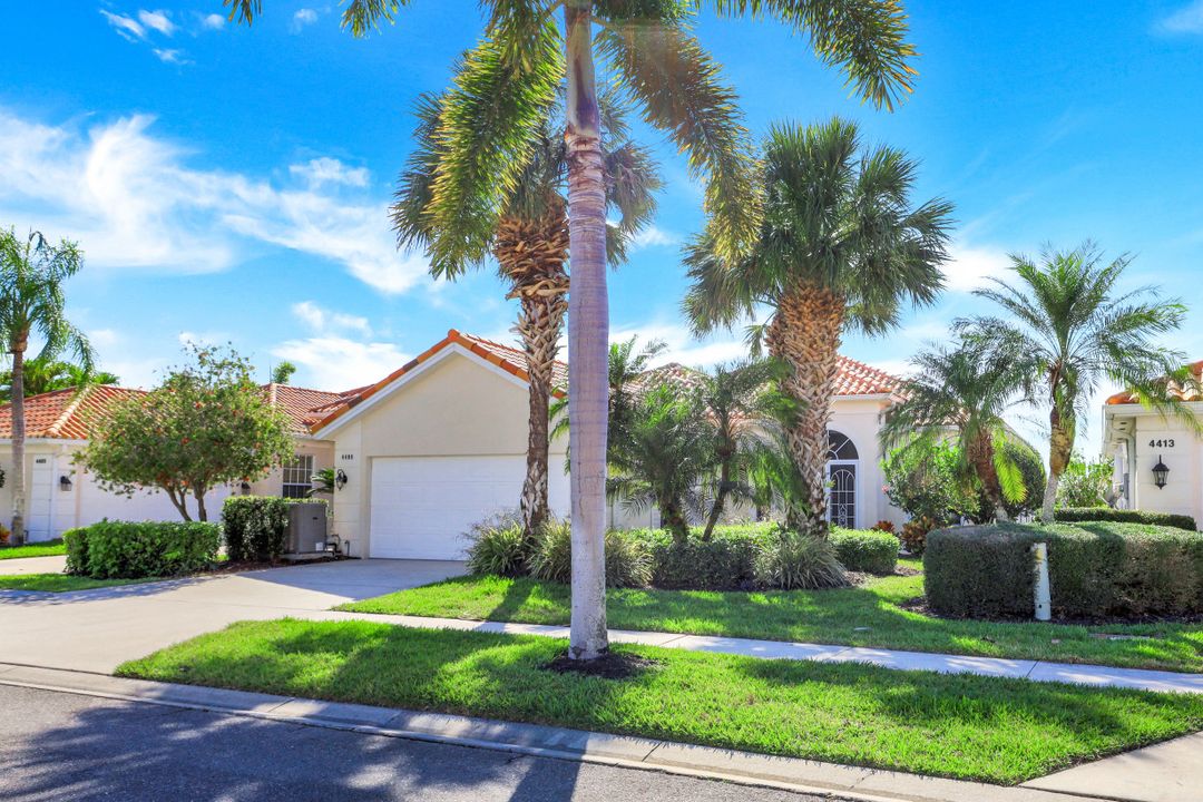 4409 Novato Ct, Naples, FL 34109