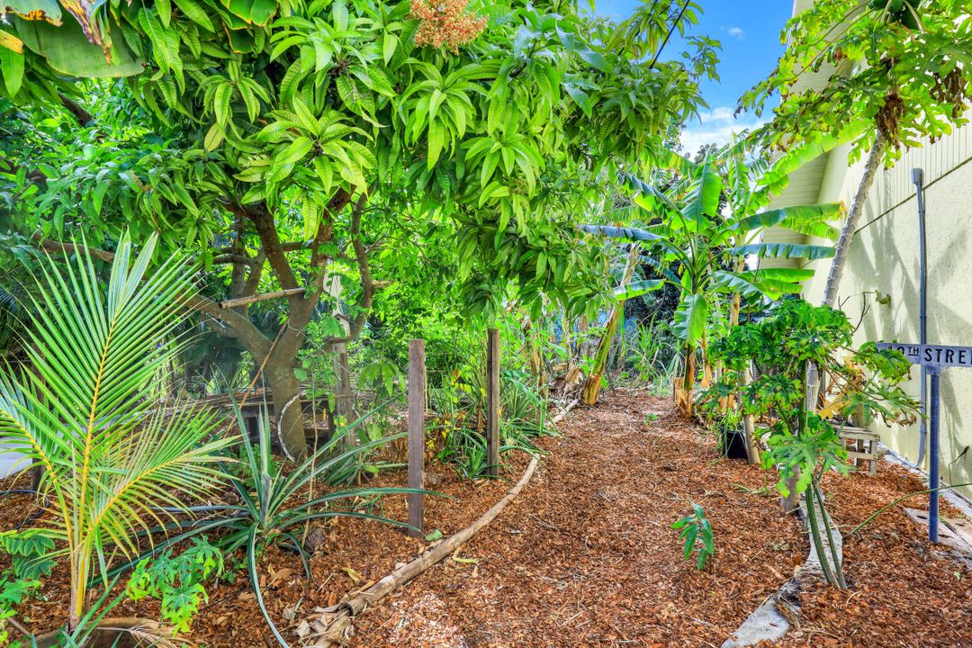 3914 SE 4th Ave, Cape Coral, FL 33904