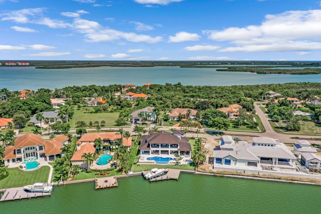 680 S Barfield Dr, Marco Island, FL 34145