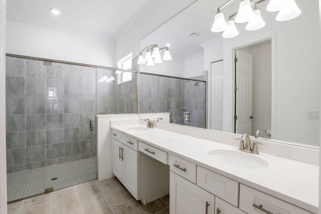 14516 Blue Bay Cir, Fort Myers, FL 33913