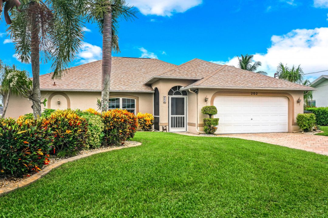 202 SW 37th Terrace, Cape Coral, FL 33914