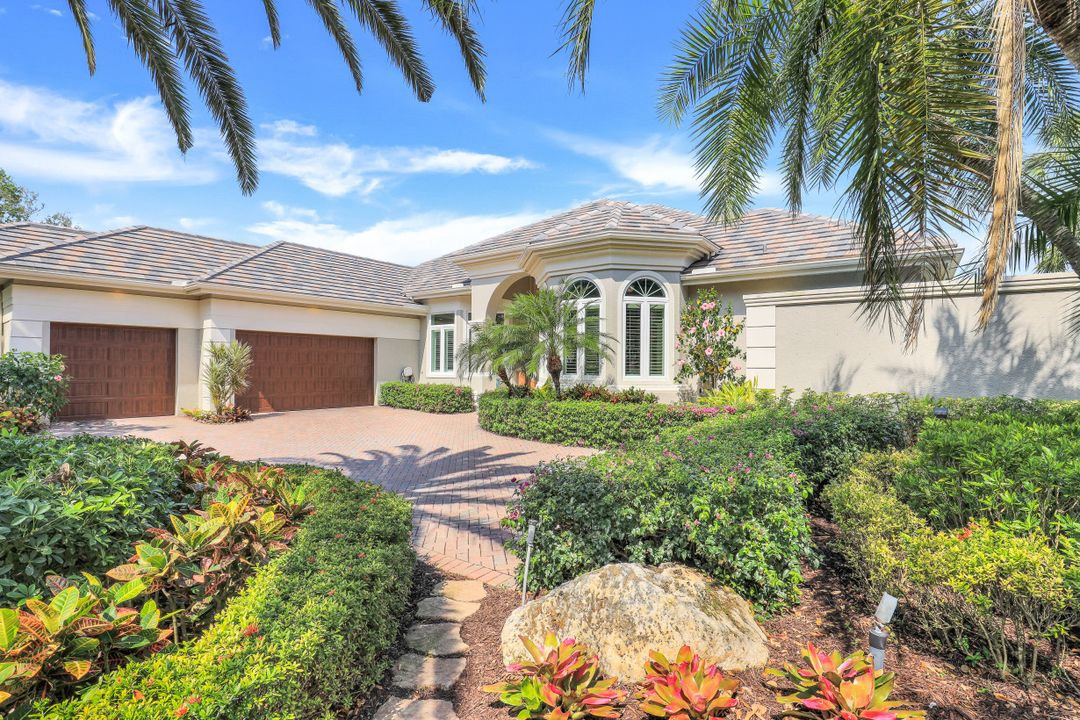 3770 Pelicans Nest Dr, Bonita Springs, FL 34134