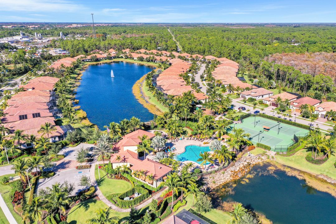 9169 Isla Bella Cir, Bonita Springs, FL 34135