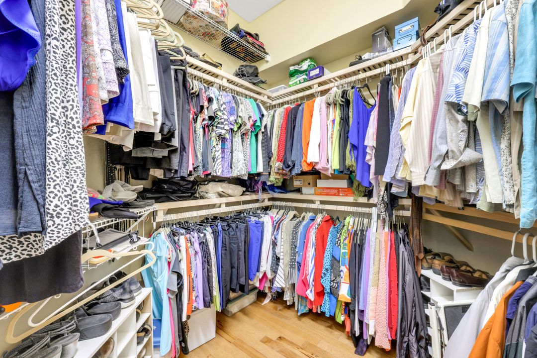 9220 Quartz Ln #201, Naples, FL 34120