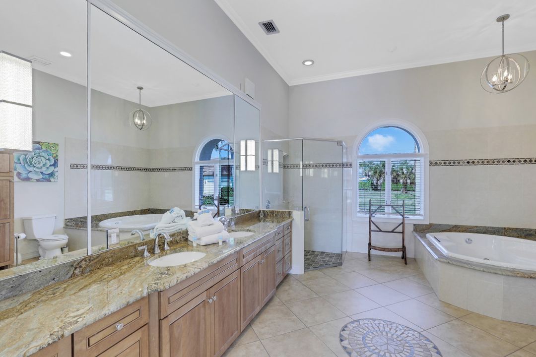 110 Copperfield Ct, Marco Island, FL 34145