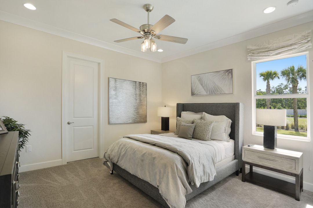 6035 Plana Cays Dr, Naples, FL 34113