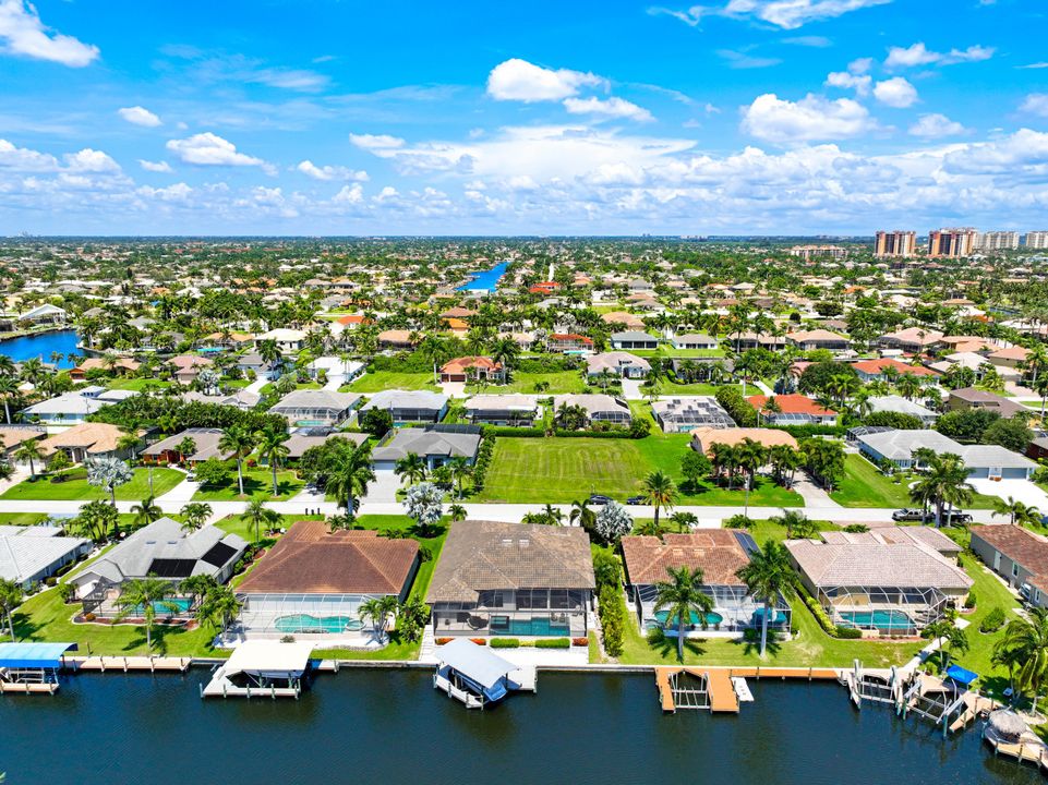 5334 SW 22nd Pl, Cape Coral, FL 33914