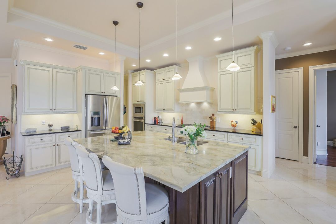 1213 Martinique Ct, Marco Island, FL 34145