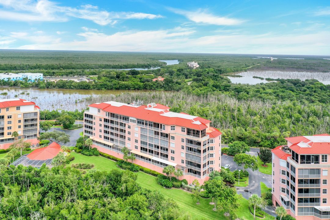 269 Vintage Bay Dr #212, Marco Island, FL 34145