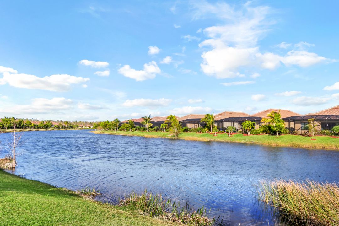 28111 Kerry Ct, Bonita Springs, FL 34135