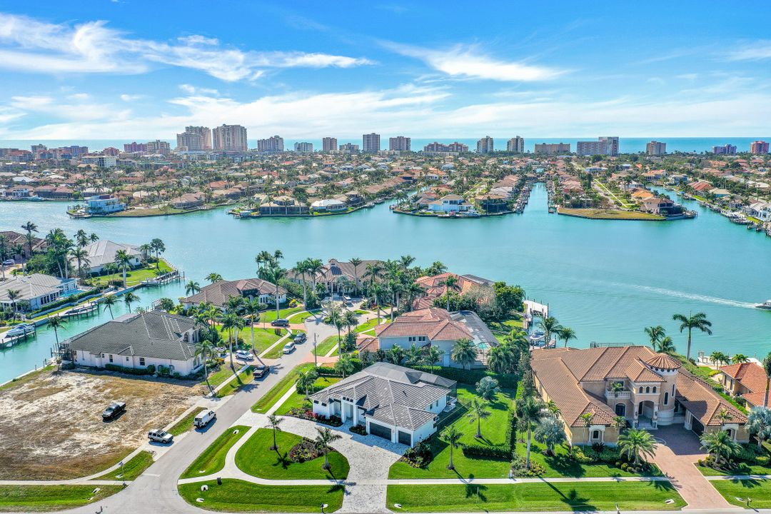 598 S Heathwood Dr, Marco Island, FL 34145