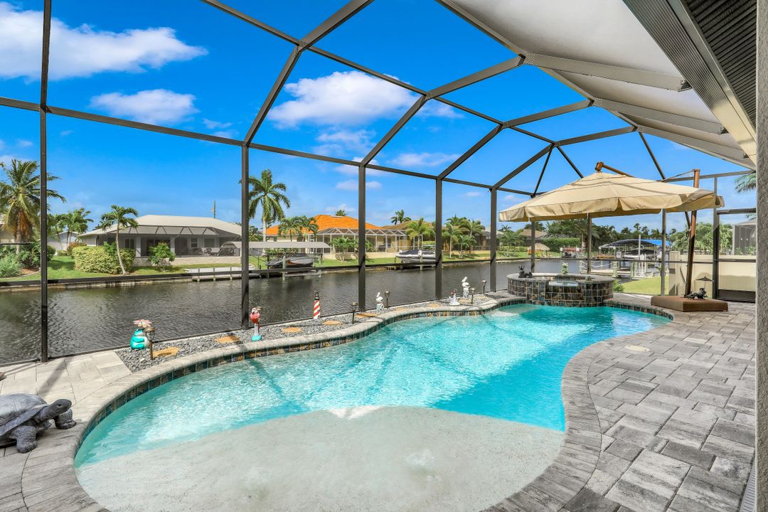 2823 SW 38th Terrace, Cape Coral, FL 33914