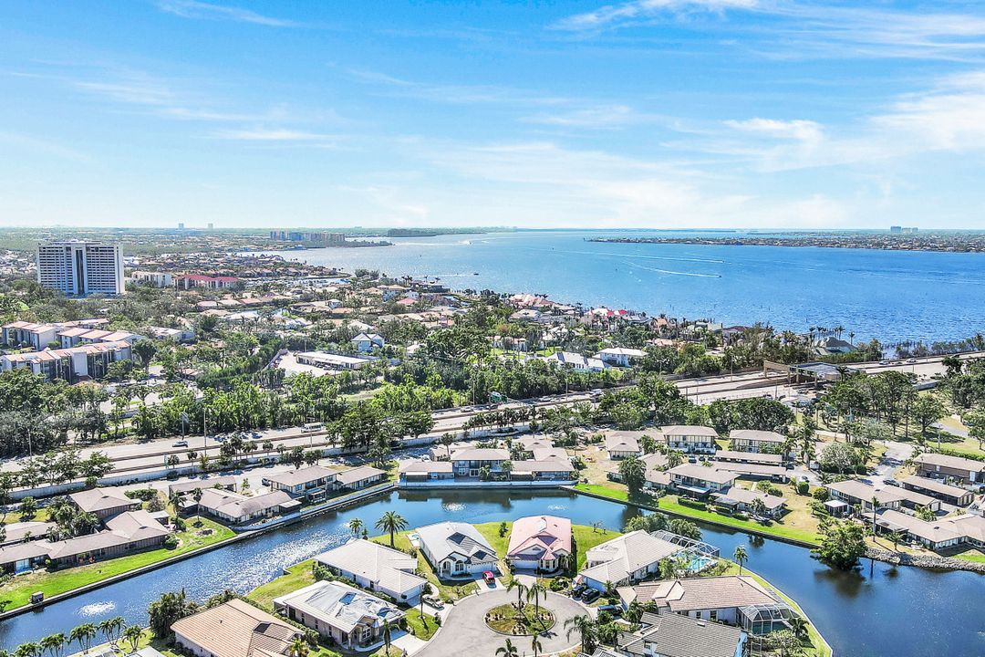 9841 Mainsail Ct, Fort Myers, FL 33919