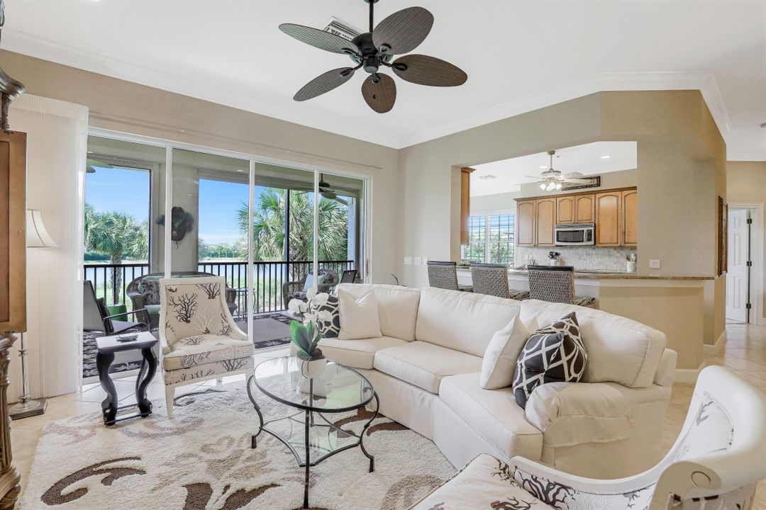 9201 Quartz Ln #202, Naples, FL 34120