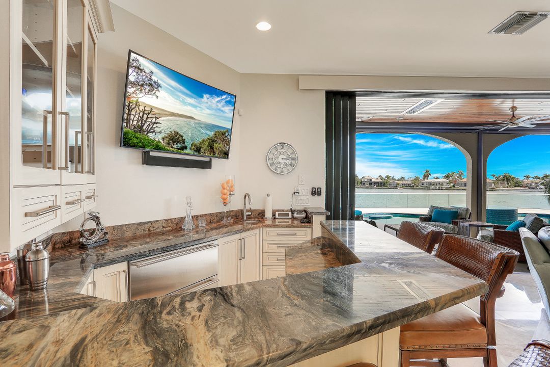 495 Thorpe Ct, Marco Island, FL 34145