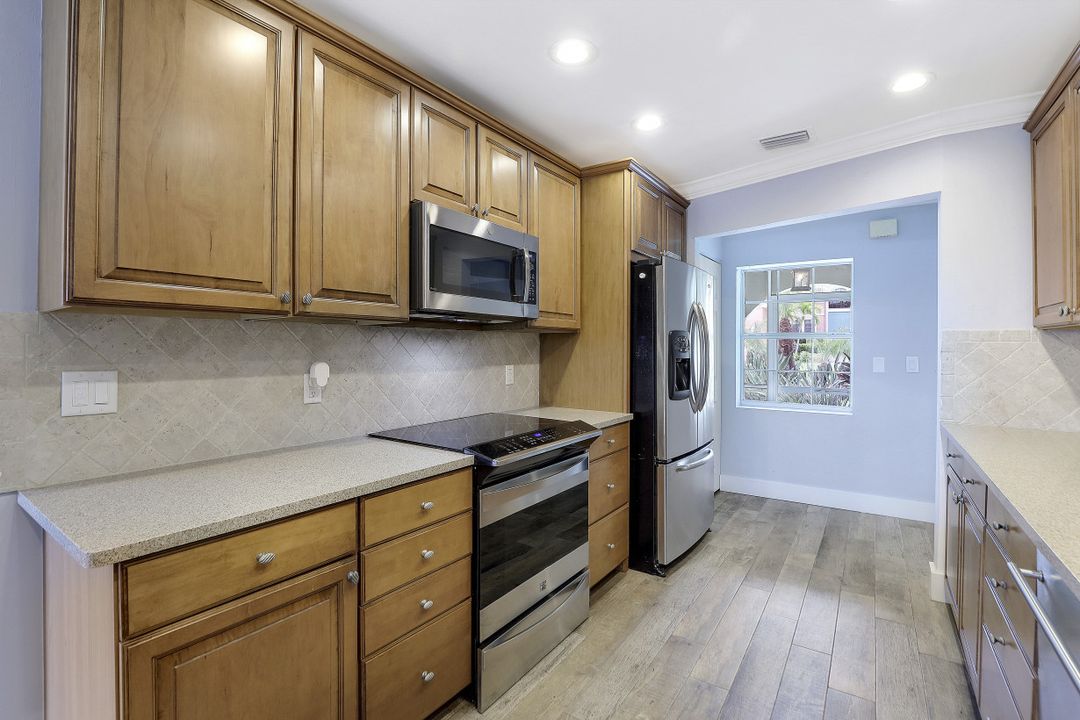 27273 Johnson St, Bonita Springs, FL 34135