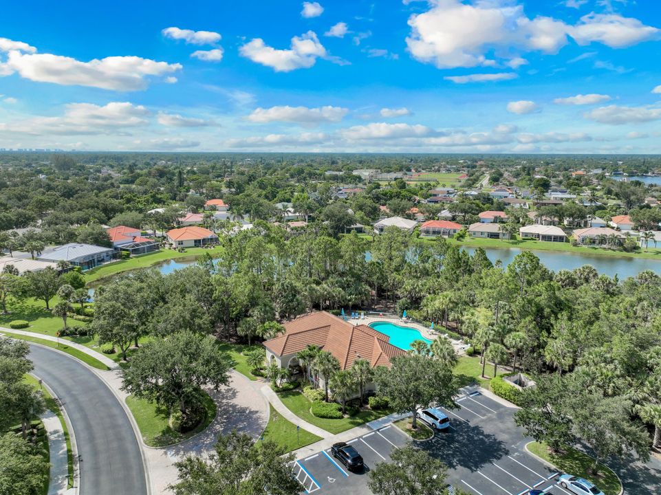 3738 Recreation Ln, Naples, FL 34116