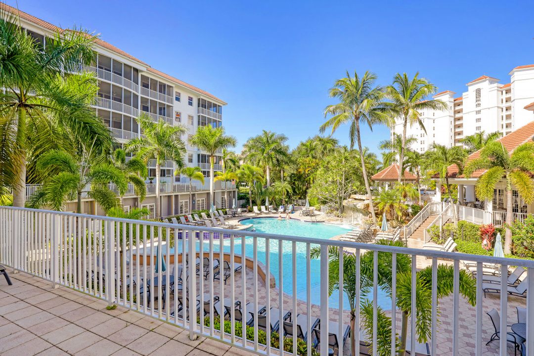 460 Launch Cir #203, Naples, FL 34108