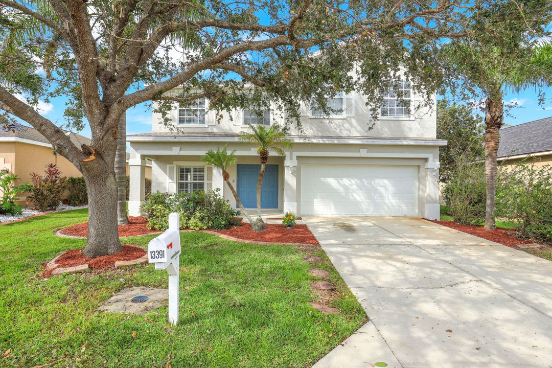 13391 Bristol Park Way, Fort Myers, FL 33913