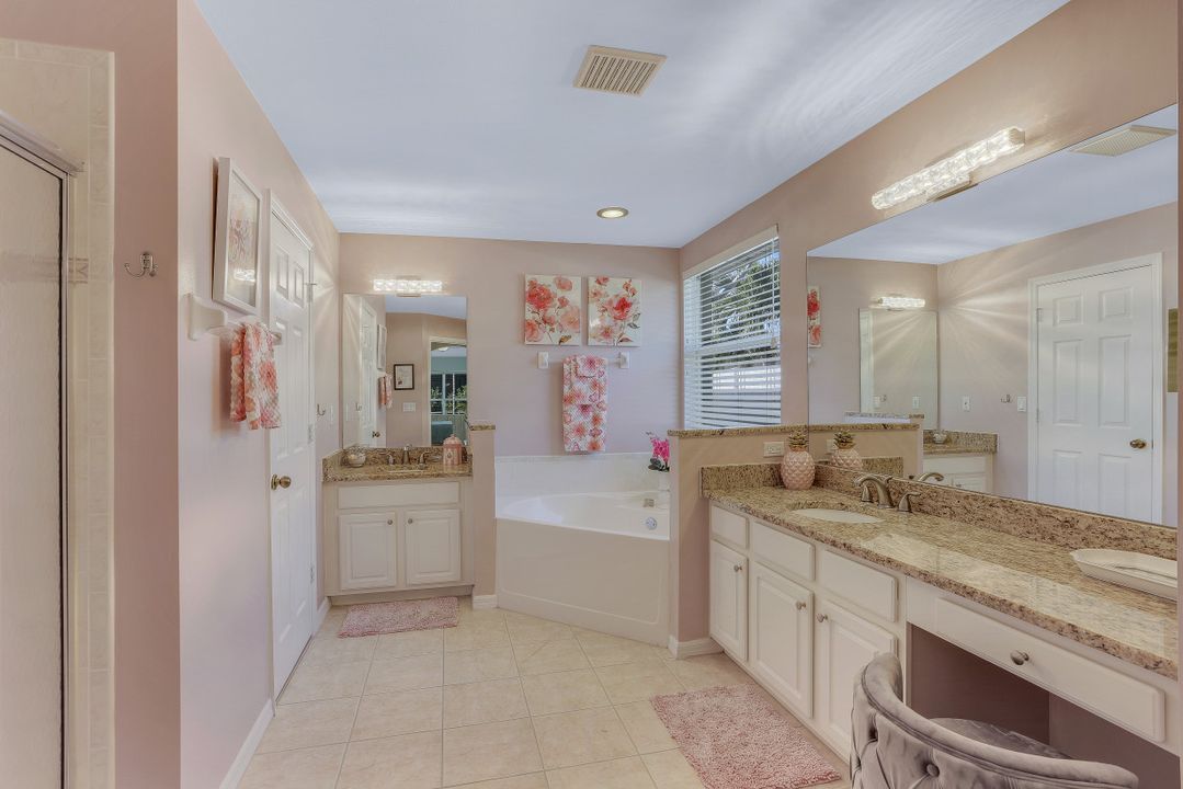 15661 Beachcomber Ave, Fort Myers, FL 33908