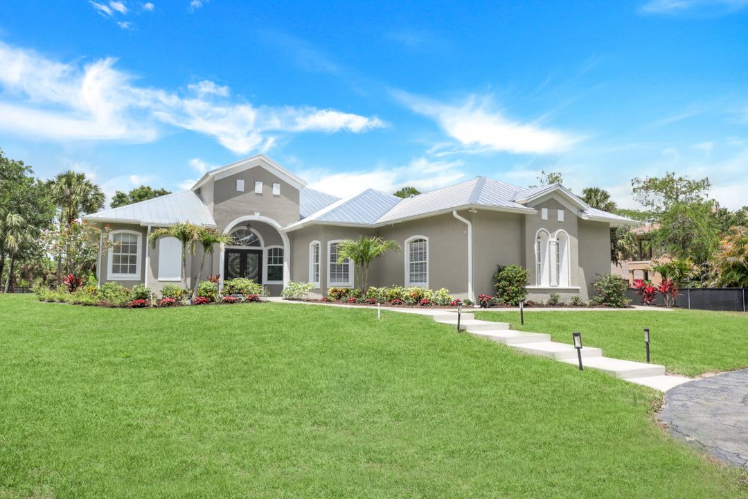 3311 11th Ave SW, Naples, FL 34117