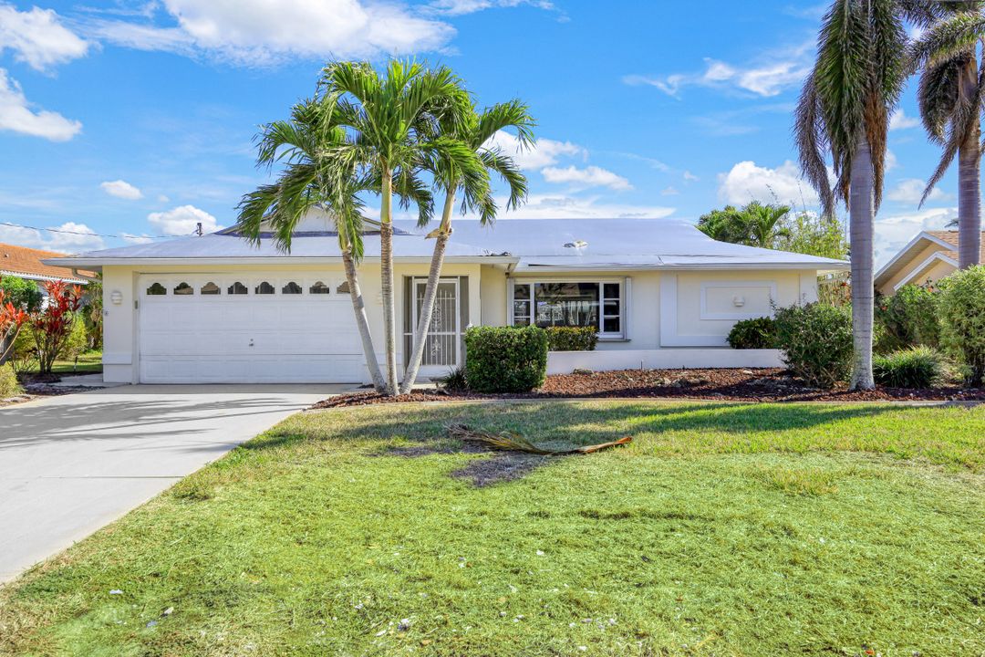 5327 SW 11th Ct, Cape Coral, FL 33914