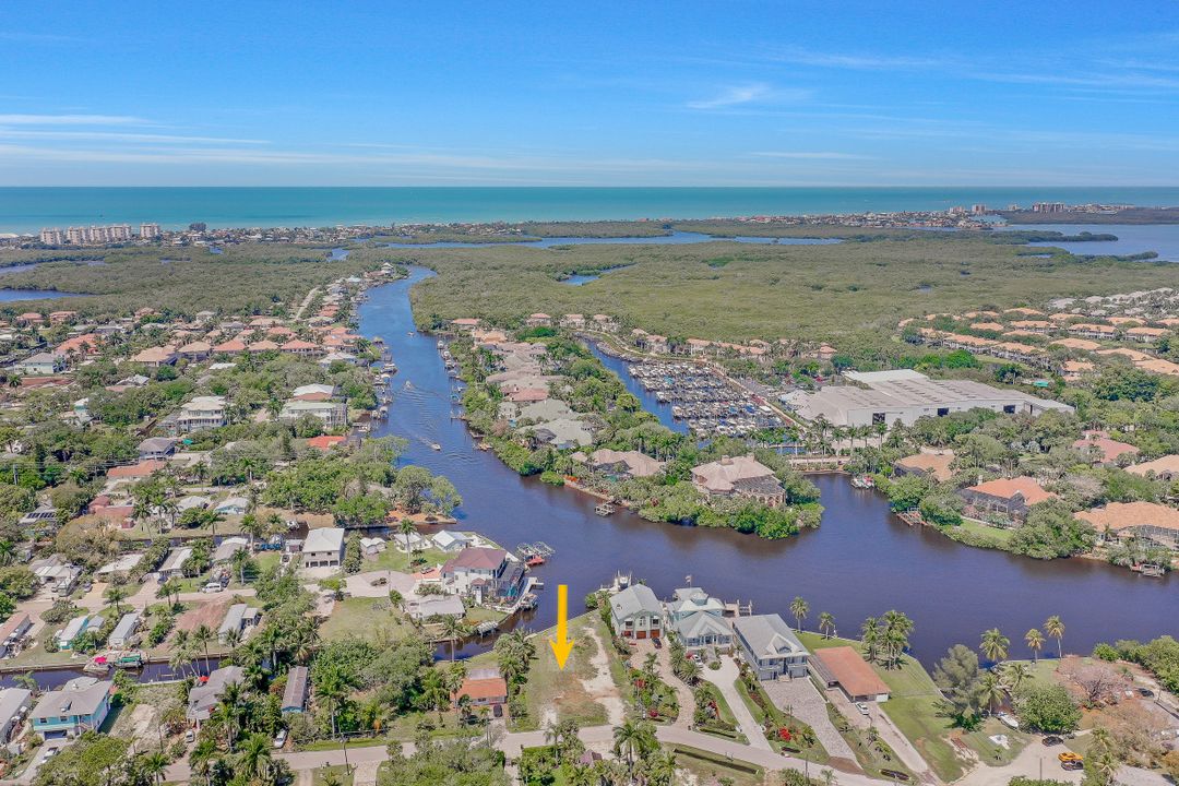 27547 Big Bend Rd, Bonita Springs, FL 34134