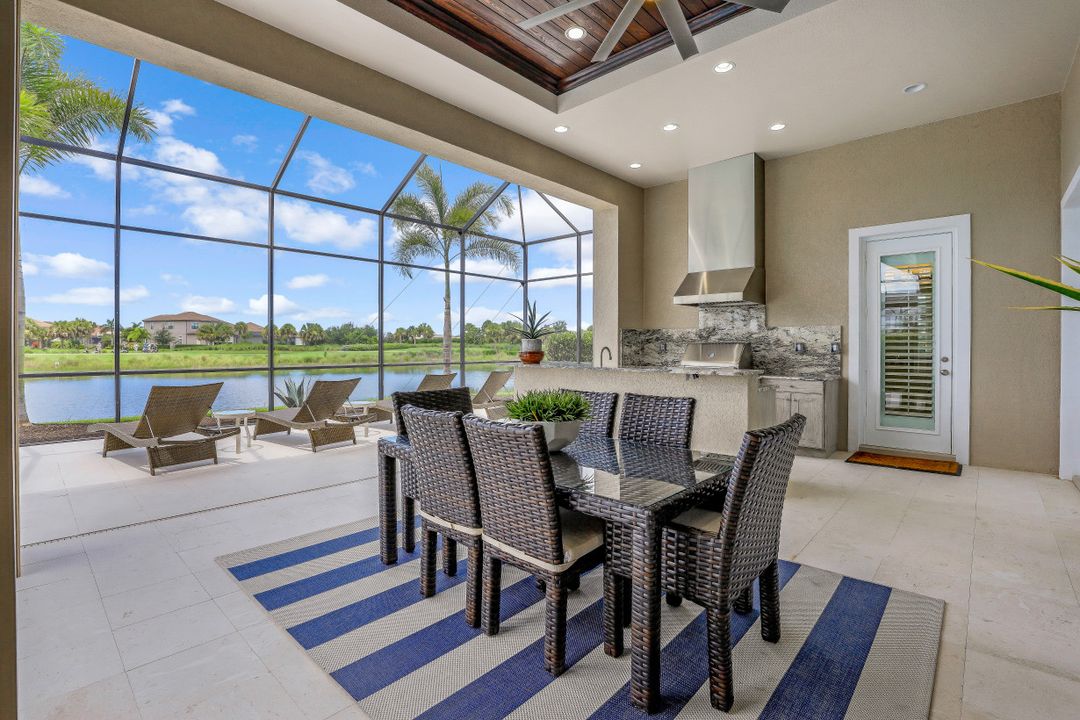 9249 Esplanade Blvd, Naples, FL 34119