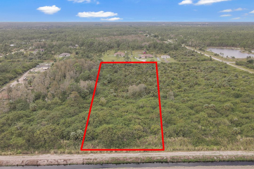 Desoto Blvd N, , FL 34120