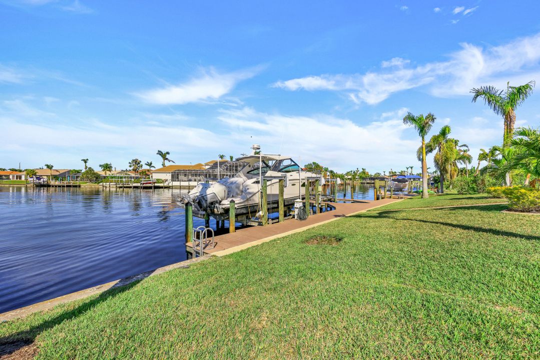 4622 SE 20th Ave, Cape Coral, FL 33904