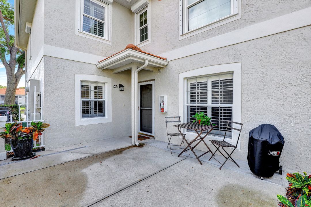 7466 Jacaranda Park Rd #U-101, Naples, FL 34109