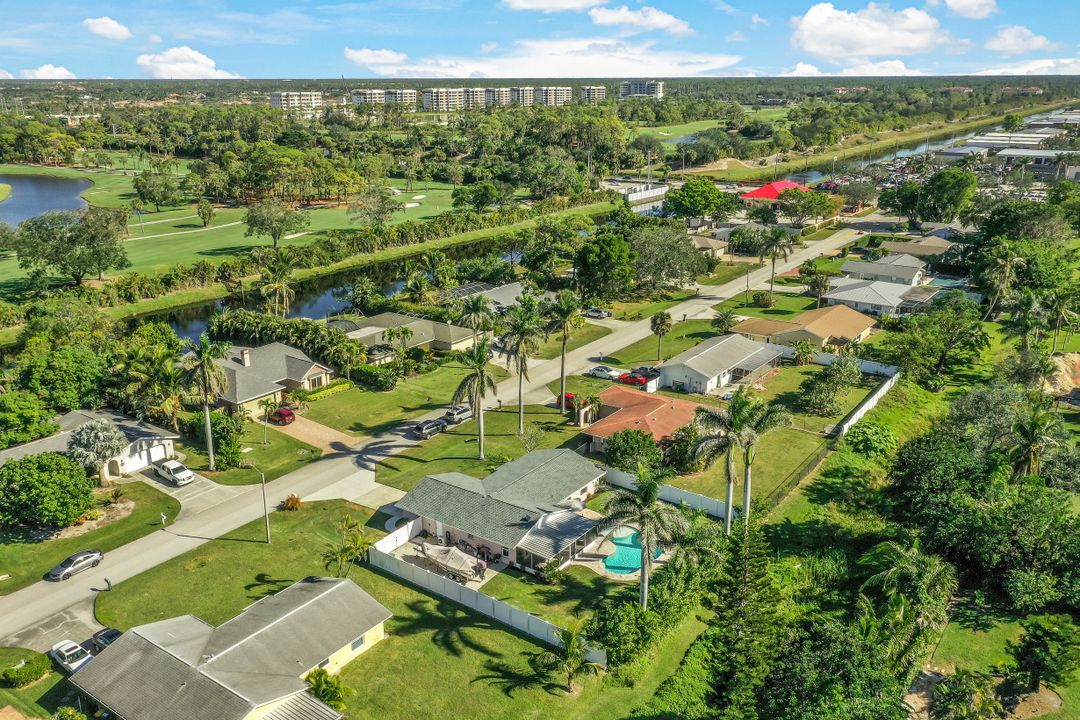 2680 Longboat Dr, Naples, FL 34104