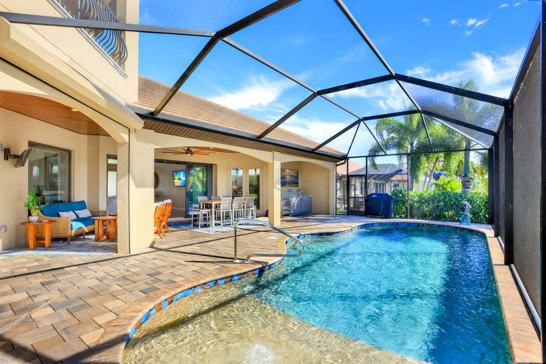 2030 El Dorado Pkwy W, Cape Coral, FL 33914