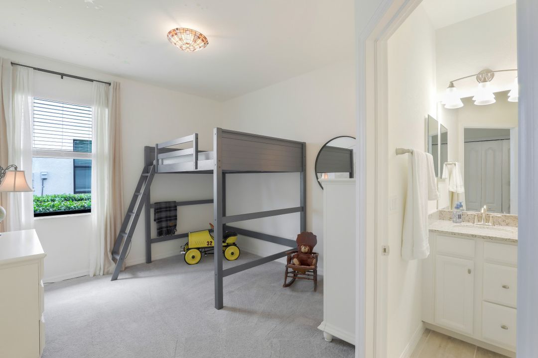 17578 Elkgrove Ln, Estero, FL 33928