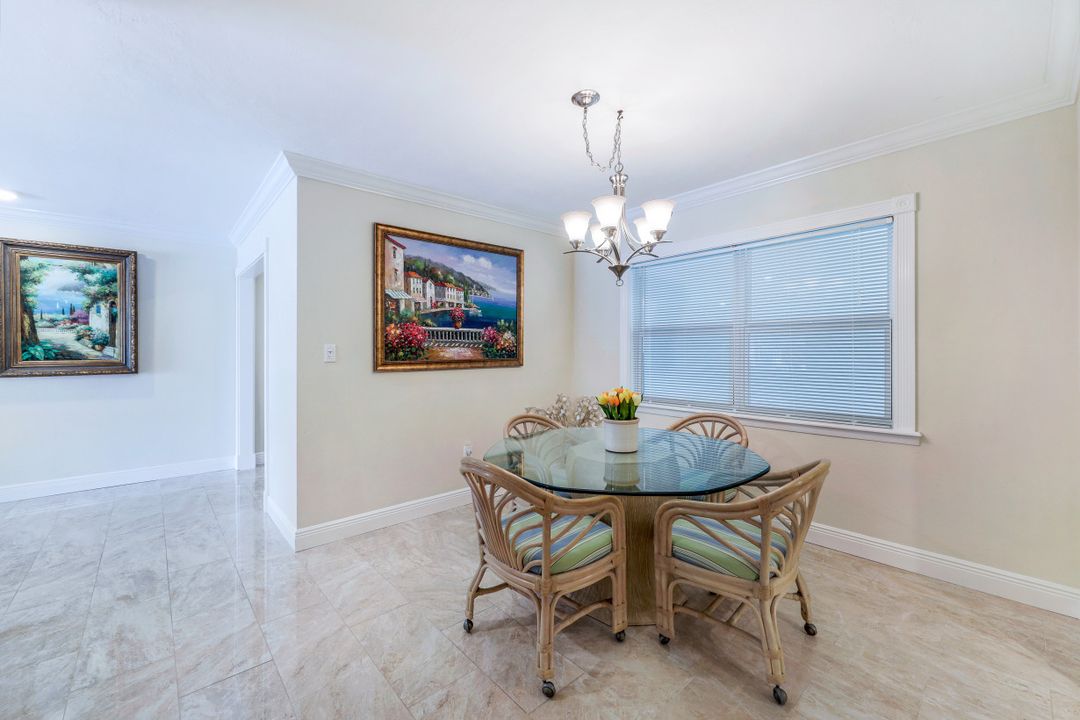 4100 Belair Ln #204, Naples, FL 34103