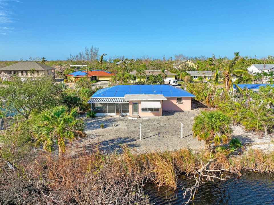 1977 Roseate Ln, Sanibel, FL 33957