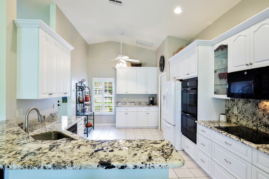 2026 Morning Sun Ln, Naples, FL 34119