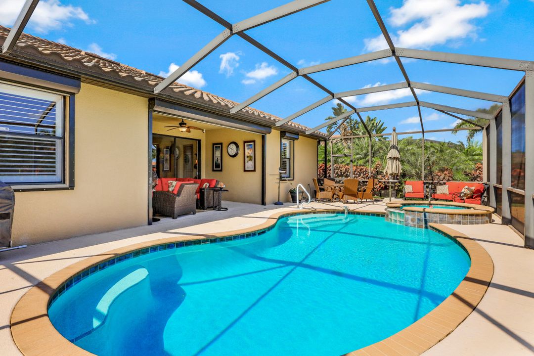 3830 Treasure Cove Cir, Naples, FL 34114