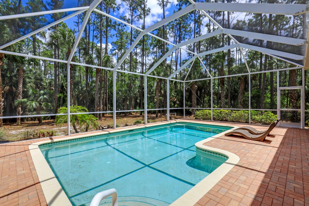 4571 Pine Ridge Rd, Naples, FL 34119