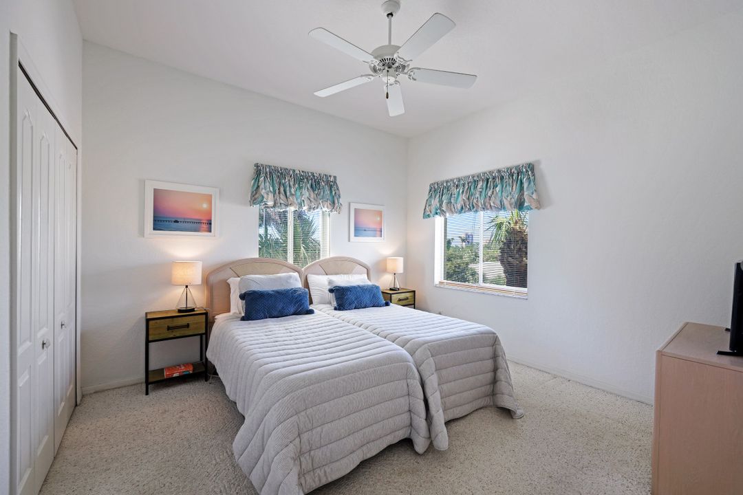 7606 Pebble Creek Cir #304, Naples, FL 34108