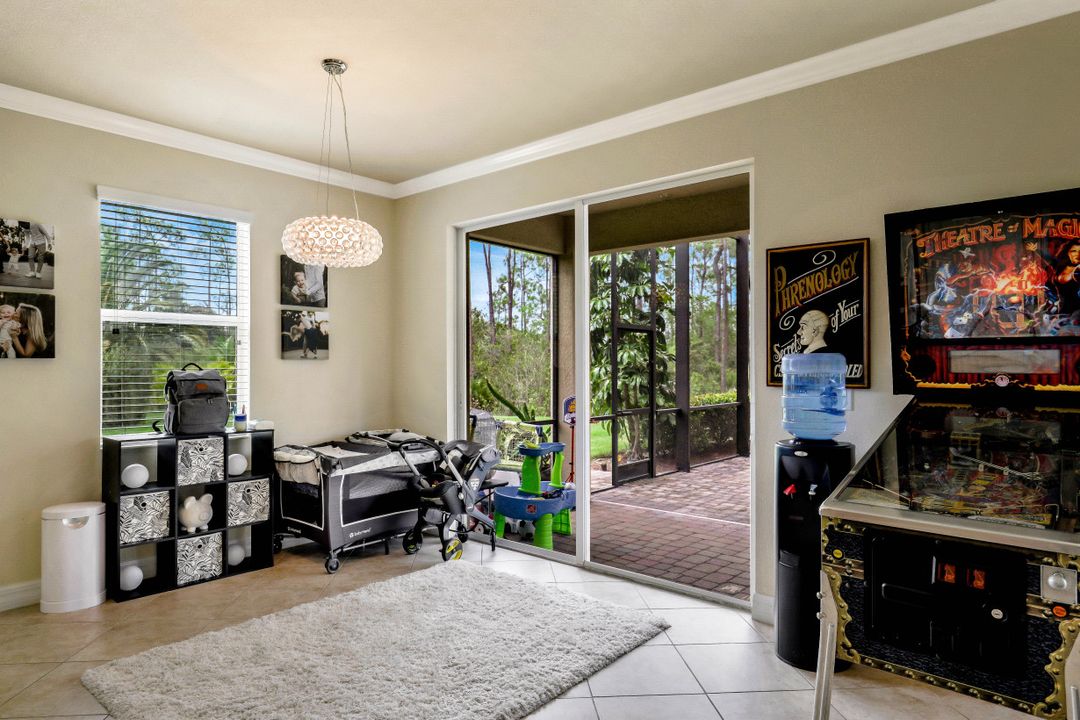 21001 Bosco Ct, Estero, FL 33928