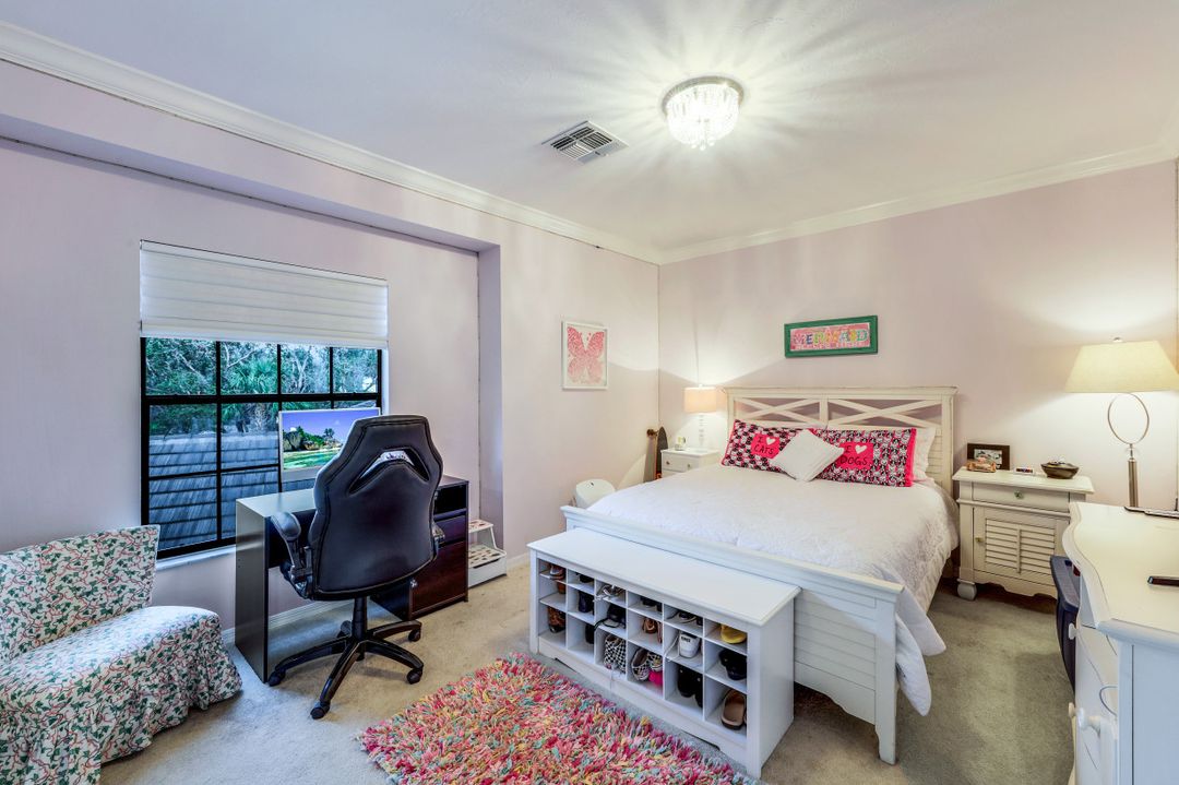 27155 Oakwood Lake Dr, Bonita Springs, FL 34134