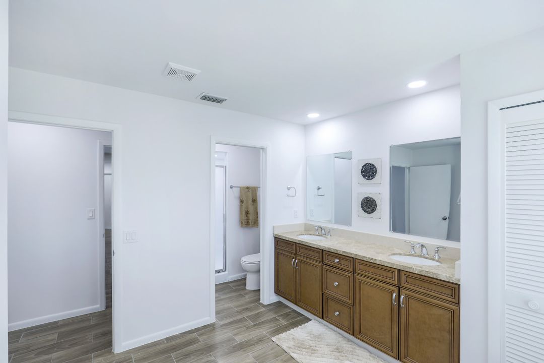 3695 McComb Ln, Bonita Springs, FL 34134