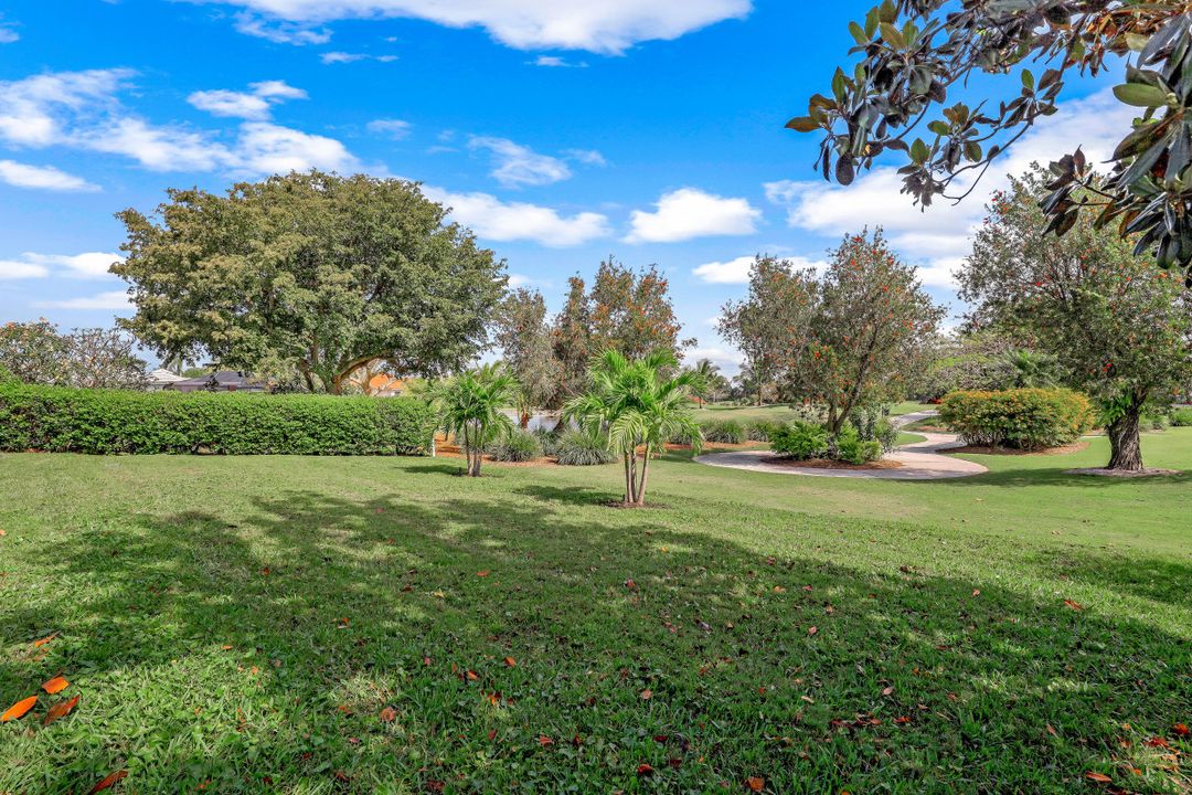 1558 Jamaica Ct, Marco Island, FL 34145