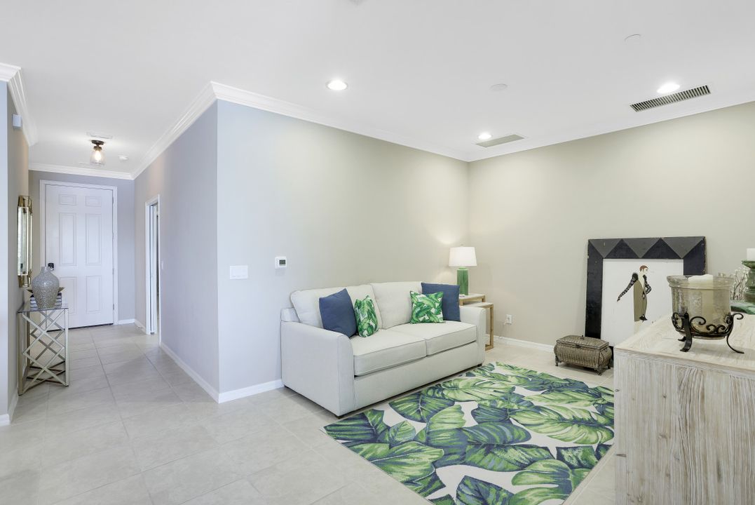 9377 Pocida Ct #103, Naples, FL 34119