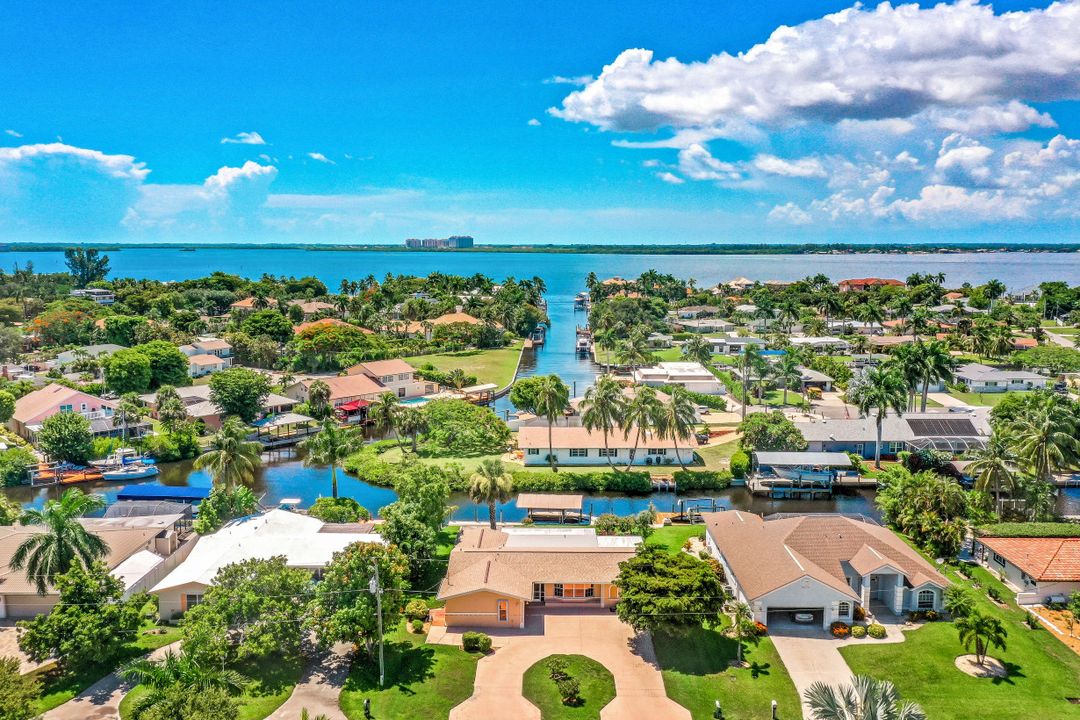 15482 Copra Ln, Fort Myers, FL 33908