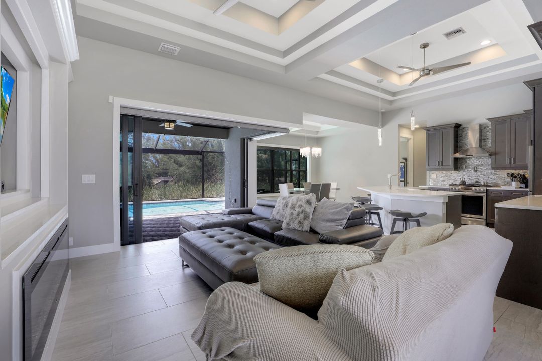 937 SW 28th Terrace, Cape Coral, FL 33914