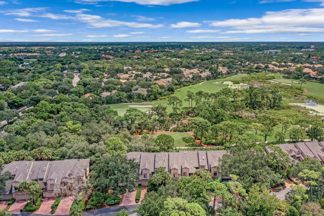 27119 Oakwood Lake Dr, Bonita Springs, FL 34134