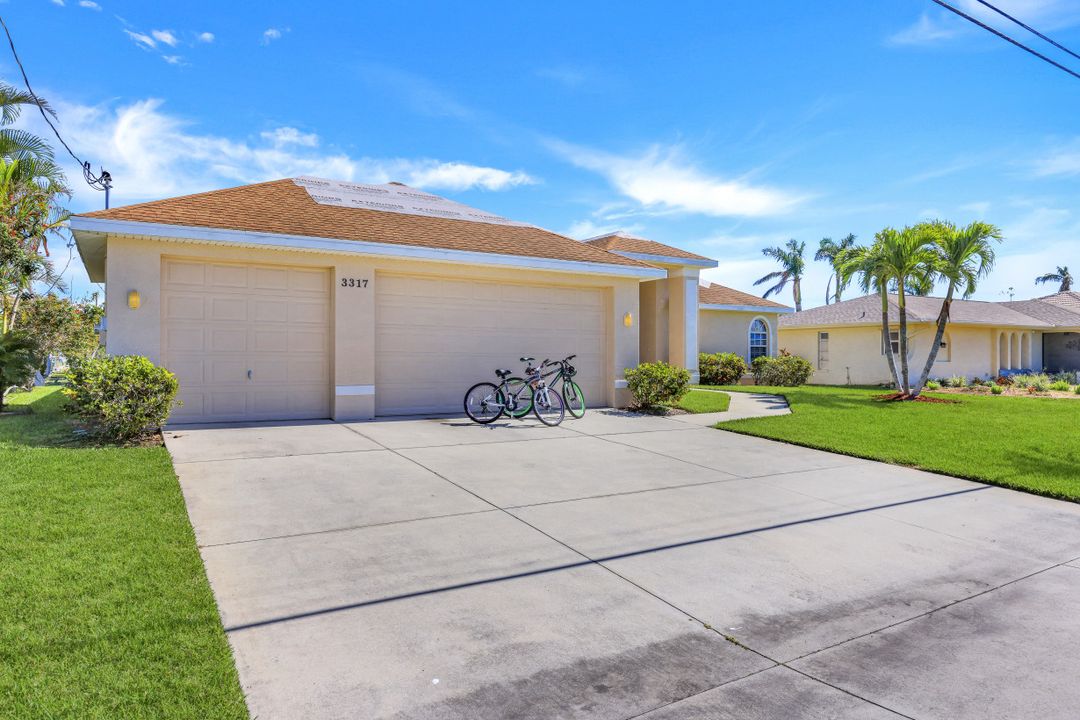 3317 SW 5th Pl, Cape Coral, FL 33914
