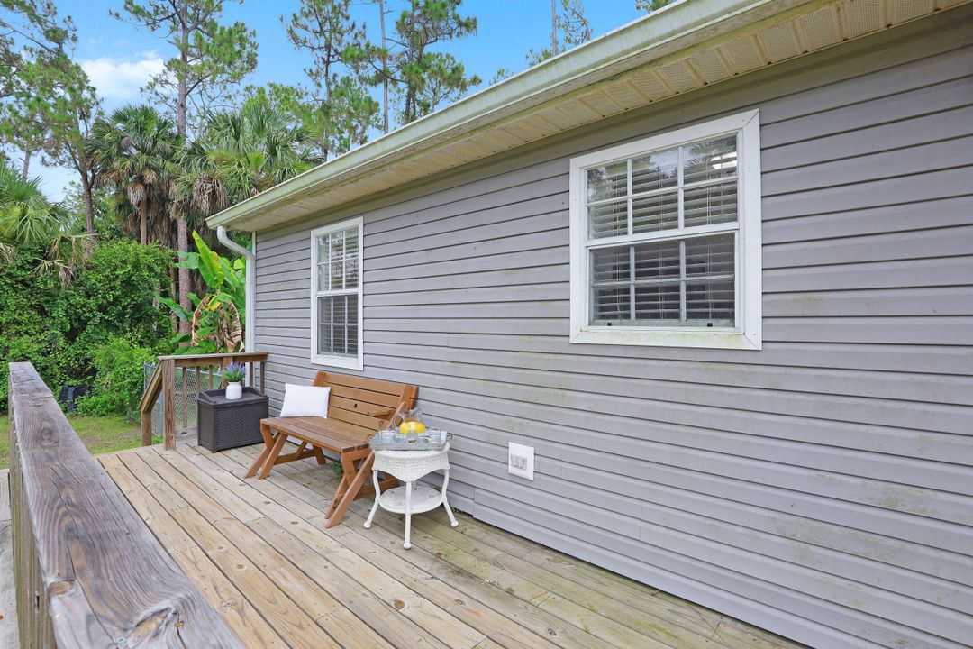 3611 8th Ave SE, Naples, FL 34117